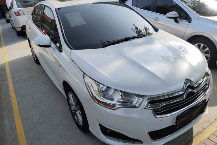 Used Citroen C4L 2015 1.2T Automatic Luxury Edition Exterior 1