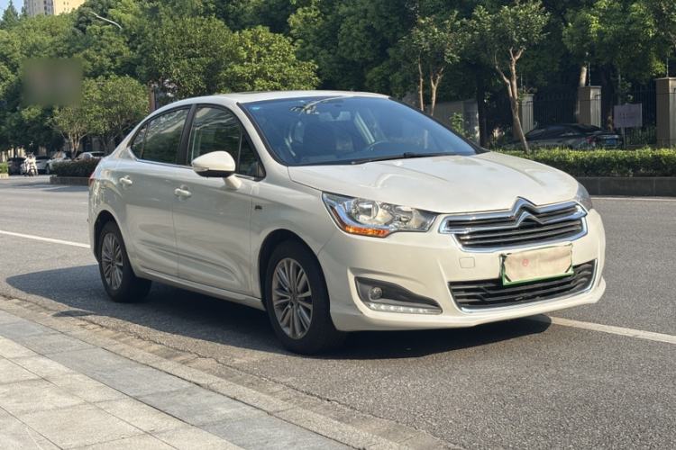 Used Citroen C4L 2015 1.2T Automatic Luxury Edition Exterior 2