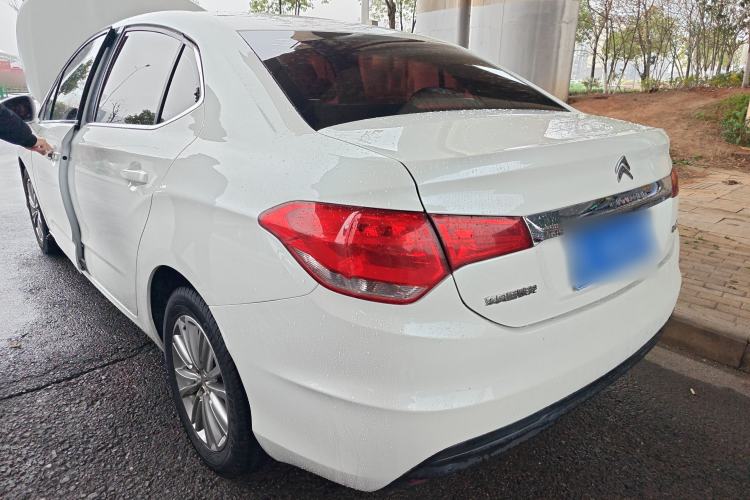 Used Citroen C4L 2015 1.8L Automatic Luxury Edition Exterior 2