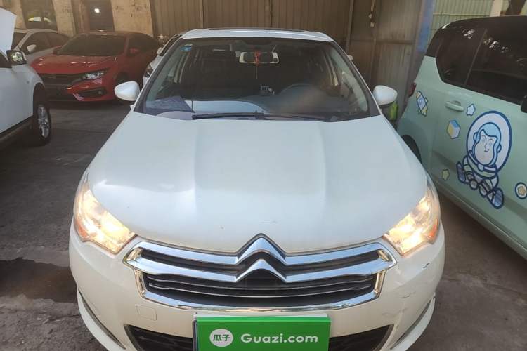 Used Citroen C4L 2015 1.2T Automatic Luxury Edition Front