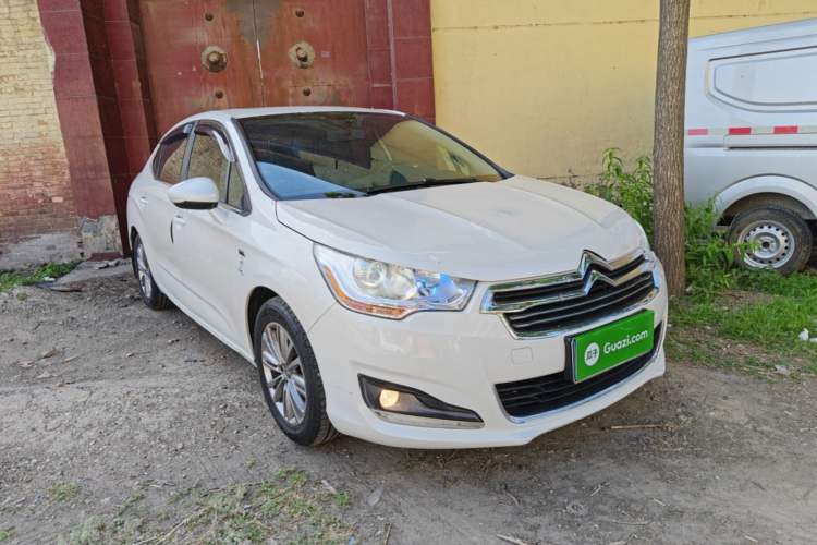Used Citroen C4L 2015 1.2T Manual Luxury Edition Front Right 45 Deg