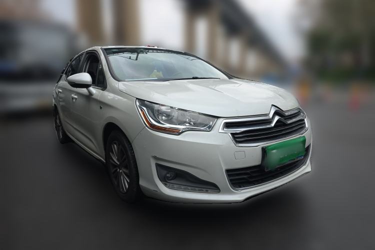 Used Citroen C4L 2015 1.8L Automatic Luxury Edition Front Right 45 Deg