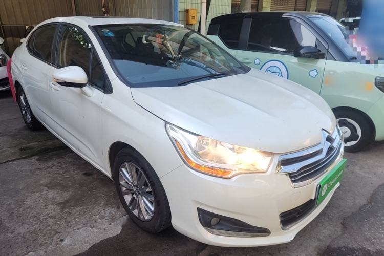 Used Citroen C4L 2015 1.2T Automatic Luxury Edition Front Right 45 Deg