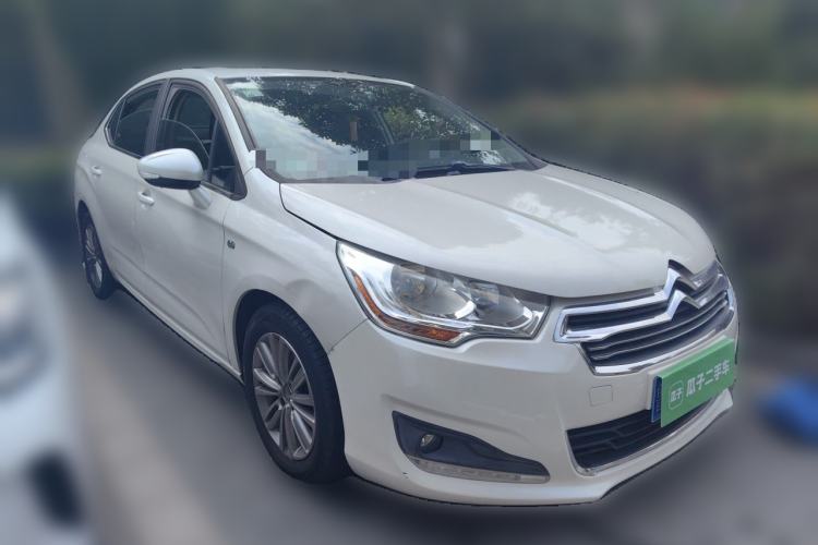 Used Citroen C4L 2015 1.8L Automatic Luxury Edition Front Right 45 Deg