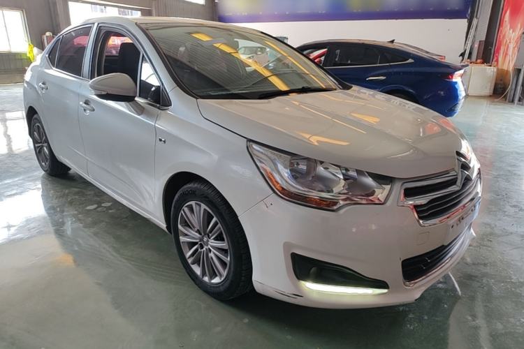 Used Citroen C4L 2015 1.8L Automatic Luxury Edition Front Right 45 Deg