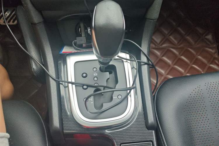 Used Citroen C4L 2015 1.6T Automatic Prestige Edition Gear Lever