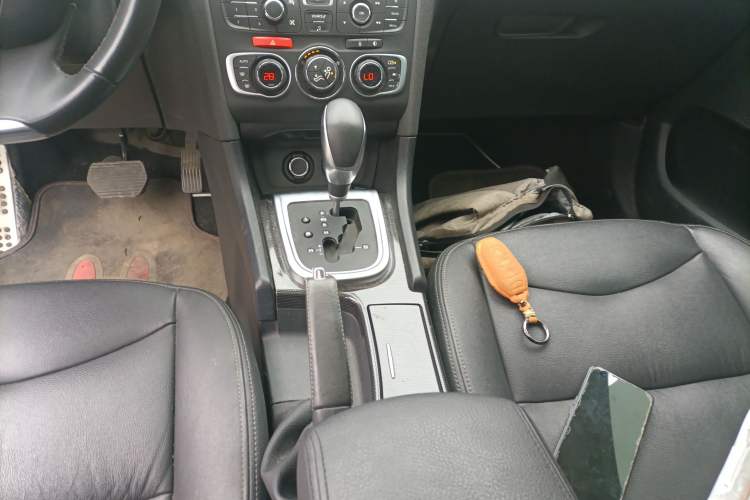 Used Citroen C4L 2015 1.2T Automatic Prestige Edition Gear Lever