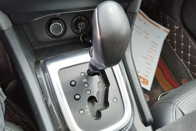 Used Citroen C4L 2015 1.6T Automatic Prestige Edition Gear Lever
