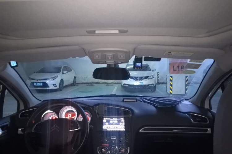 Used Citroen C4L 2015 1.2T Automatic Prestige Edition Headliner