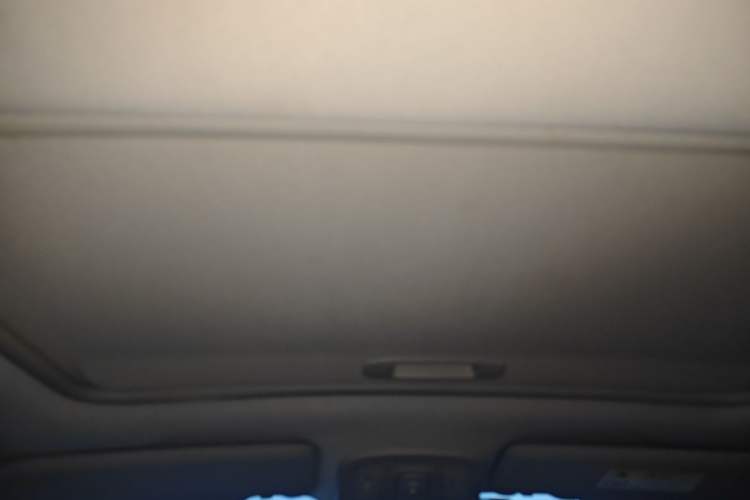 Used Citroen C4L 2015 1.8L Automatic Prestige Edition Headliner
