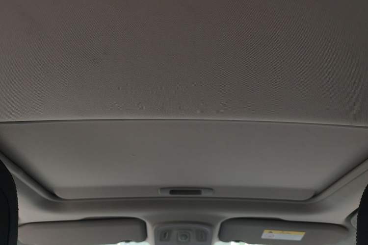 Used Citroen C4L 2015 1.6T Automatic Prestige Edition Headliner