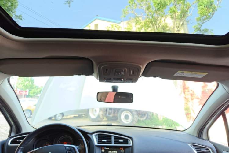 Used Citroen C4L 2015 1.2T Manual Luxury Edition Headliner