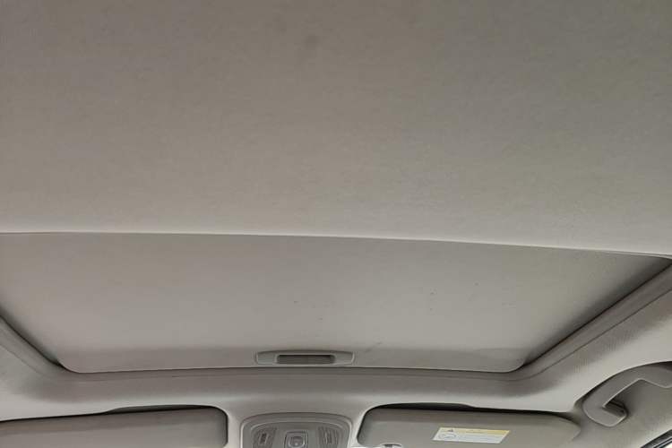 Used Citroen C4L 2015 1.2T Automatic Prestige Edition Headliner
