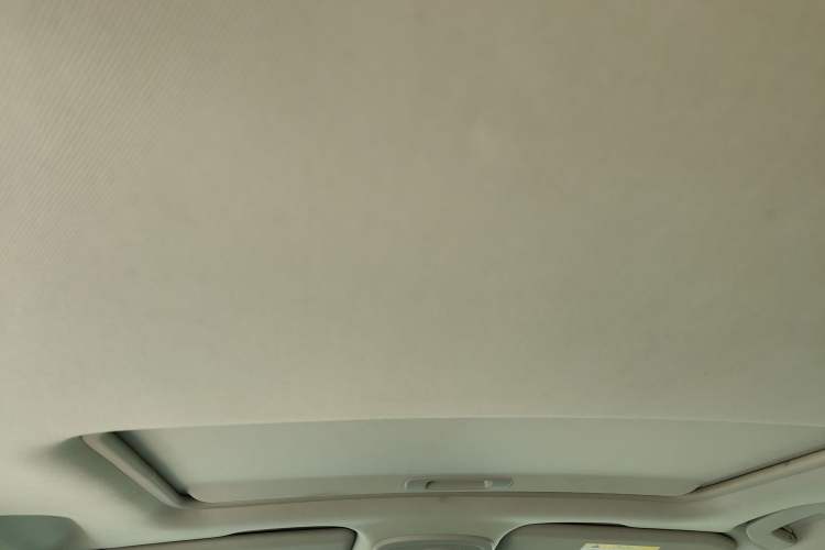 Used Citroen C4L 2015 1.2T Automatic Luxury Edition Headliner