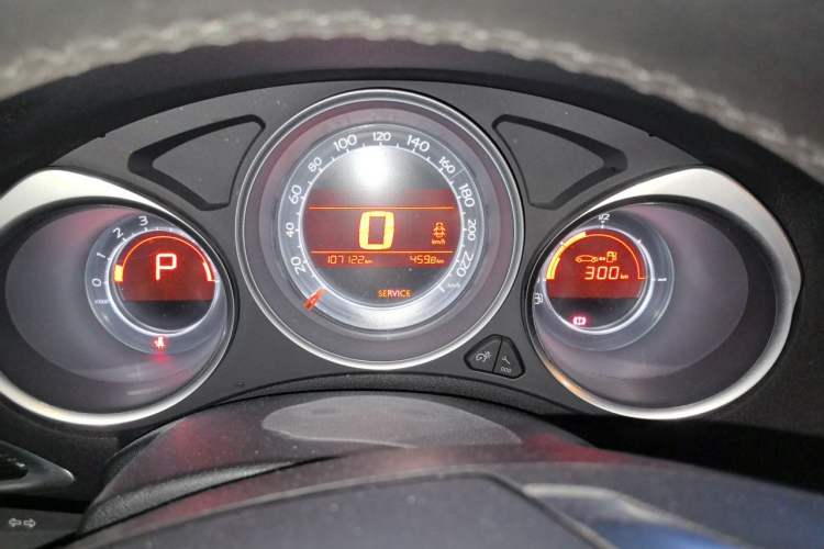 Used Citroen C4L 2015 1.2T Automatic Prestige Edition Instrument Cluster