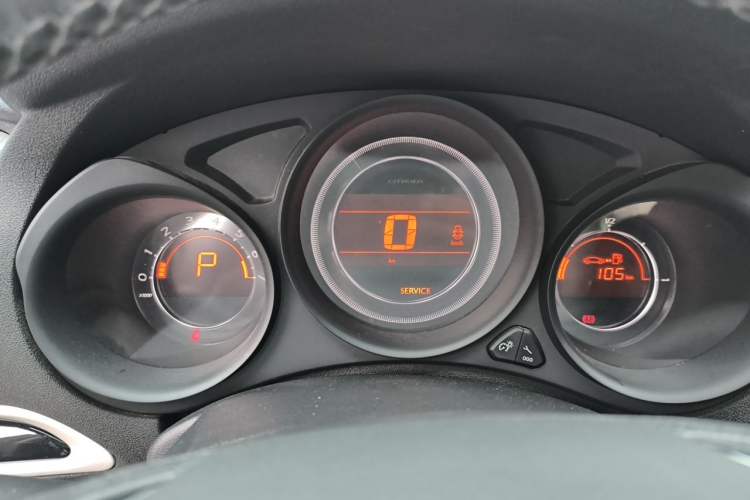 Used Citroen C4L 2015 1.8L Automatic Luxury Edition Instrument Cluster