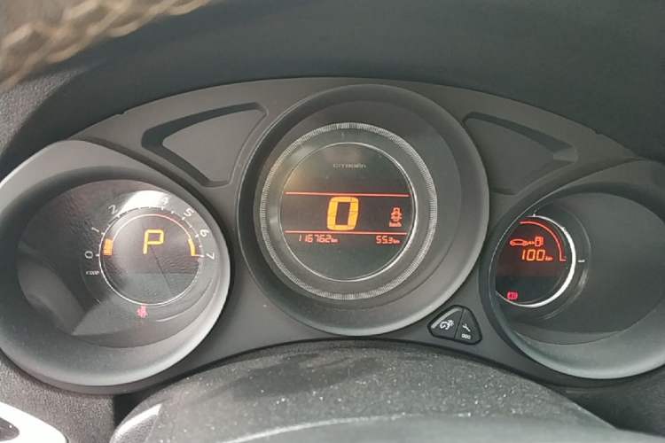 Used Citroen C4L 2015 1.2T Automatic Luxury Edition Instrument Cluster