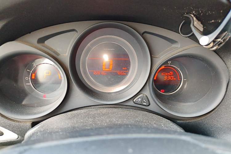 Used Citroen C4L 2015 1.2T Automatic Luxury Edition Instrument Cluster