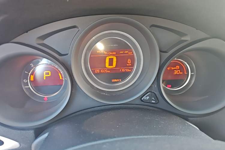 Used Citroen C4L 2015 1.8L Automatic Luxury Edition Instrument Cluster