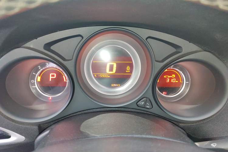 Used Citroen C4L 2015 1.8L Automatic Luxury Edition Instrument Cluster