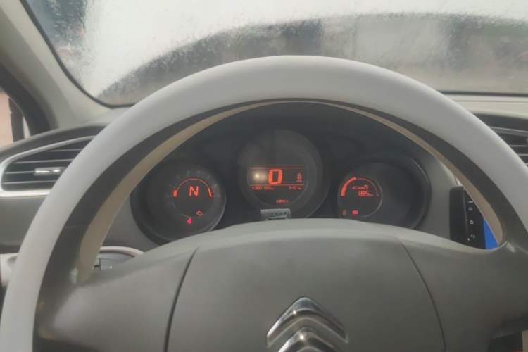 Used Citroen C4L 2015 1.8L Automatic Leading Edition Instrument Cluster