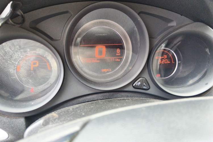 Used Citroen C4L 2015 1.2T Automatic Luxury Edition Instrument Cluster