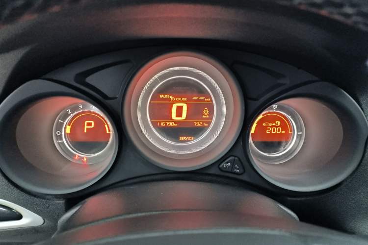 Used Citroen C4L 2015 1.2T Automatic Luxury Edition Instrument Cluster