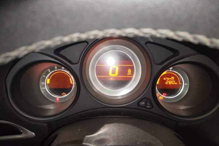 Used Citroen C4L 2015 1.2T Manual Luxury Edition Instrument Cluster