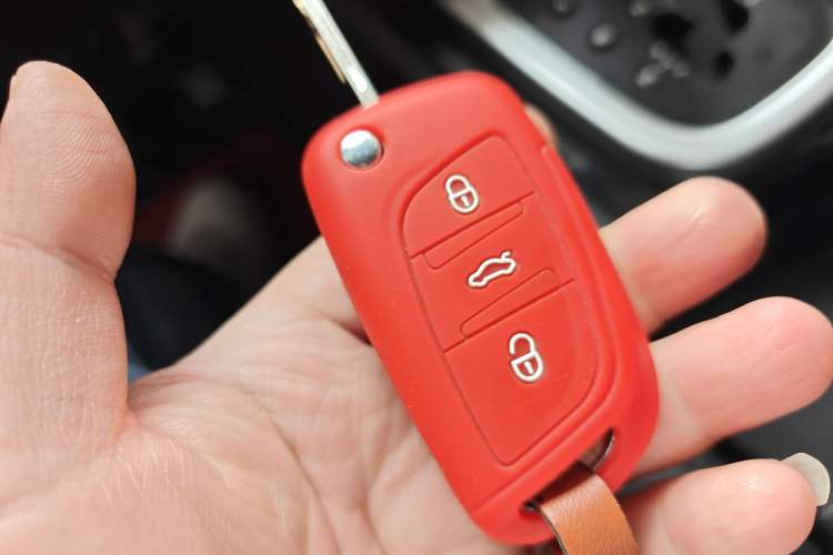 Used Citroen C4L 2015 1.8L Automatic Luxury Edition Interior 1