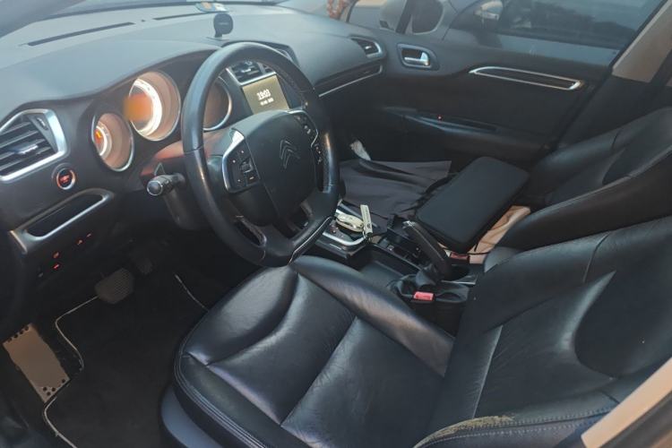 Used Citroen C4L 2015 1.8L Automatic Prestige Edition Left Front Seat
