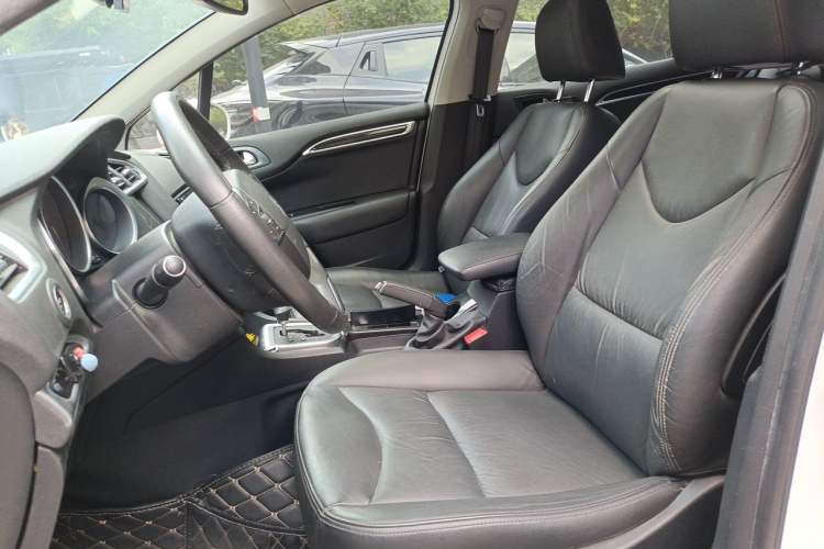Used Citroen C4L 2015 1.8L Automatic Prestige Edition Left Front Seat