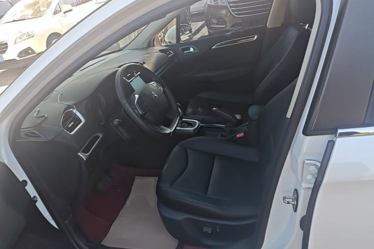 Used Citroen C4L 2015 1.8L Automatic Luxury Edition Left Front Seat
