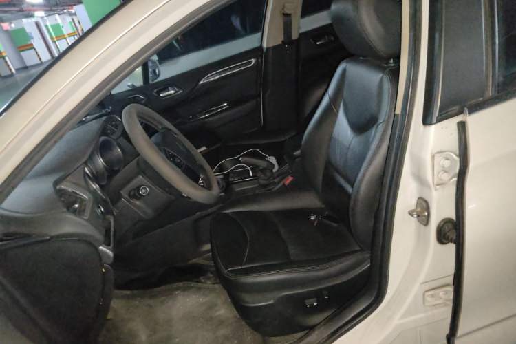 Used Citroen C4L 2015 1.8L Automatic Prestige Edition Left Front Seat