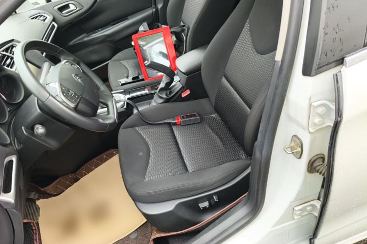 Used Citroen C4L 2015 1.8L Automatic Luxury Edition Left Front Seat