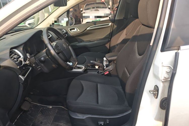 Used Citroen C4L 2015 1.2T Automatic Luxury Edition Left Front Seat