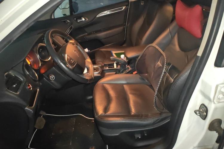 Used Citroen C4L 2015 1.8L Automatic Prestige Edition Left Front Seat