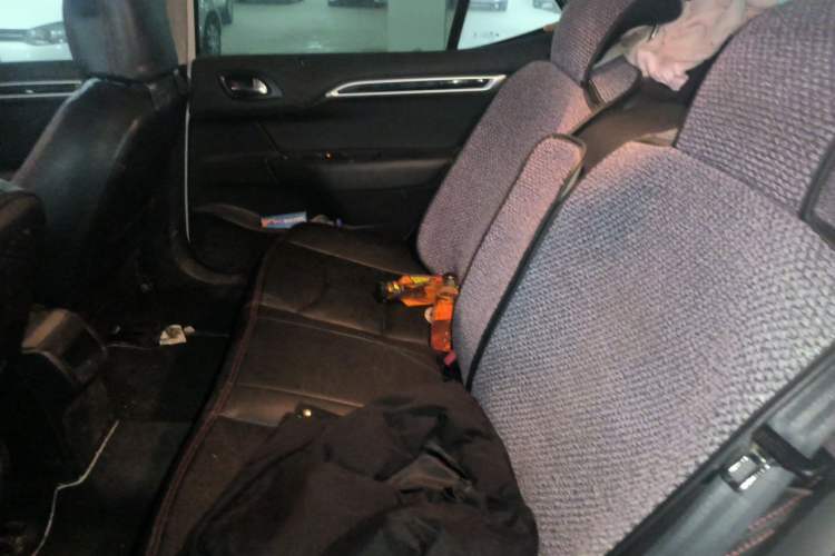 Used Citroen C4L 2015 1.2T Automatic Luxury Edition Left Rear Seat