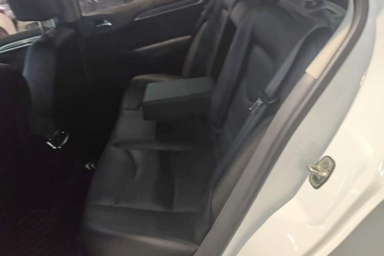 Used Citroen C4L 2015 1.6T Automatic Prestige Edition Left Rear Seat