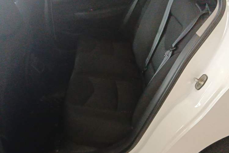 Used Citroen C4L 2015 1.8L Automatic Luxury Edition Left Rear Seat