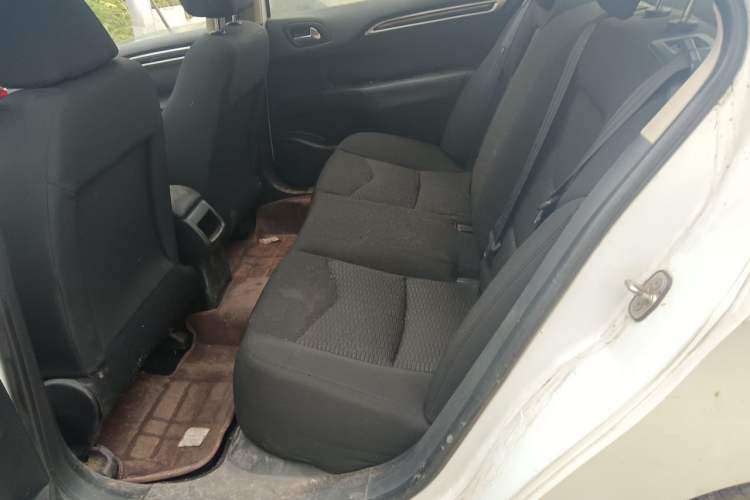 Used Citroen C4L 2015 1.8L Automatic Luxury Edition Left Rear Seat