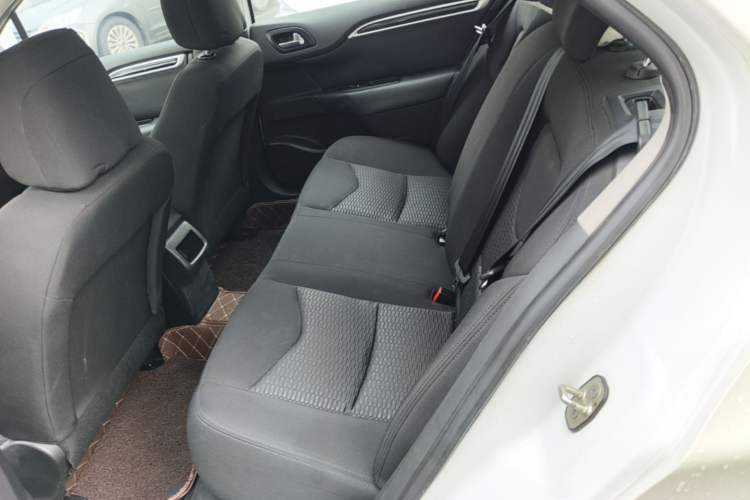 Used Citroen C4L 2015 1.8L Automatic Luxury Edition Left Rear Seat