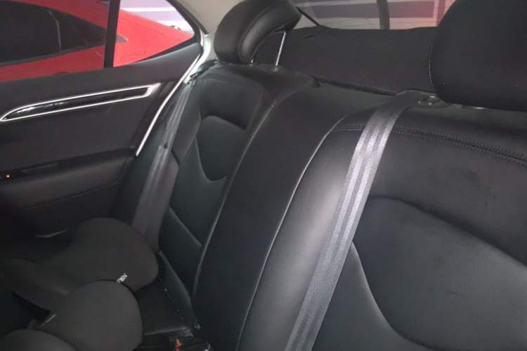 Used Citroen C4L 2015 1.8L Automatic Luxury Edition Left Rear Seat