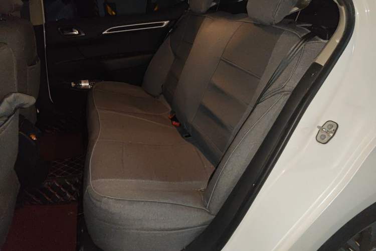 Used Citroen C4L 2015 1.8L Automatic Luxury Edition Left Rear Seat