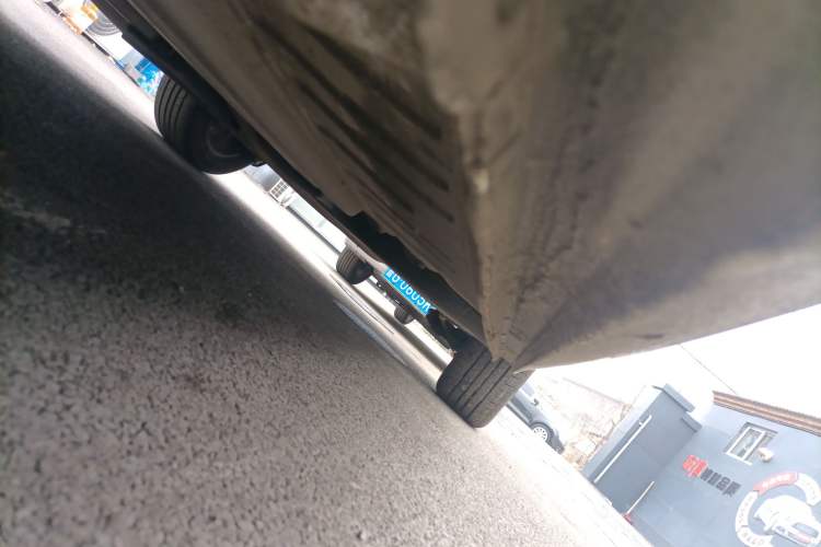 Used Citroen C4L 2015 1.2T Automatic Prestige Edition Left Side Sill