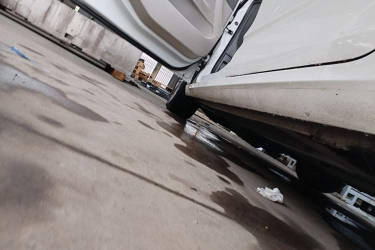 Used Citroen C4L 2015 1.8L Automatic Leading Edition Left Side Sill