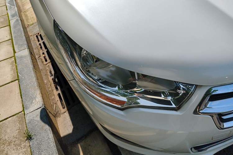 Used Citroen C4L 2015 1.2T Automatic Luxury Edition Right Front Headlight