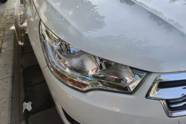 Used Citroen C4L 2015 1.8L Automatic Prestige Edition Right Front Headlight