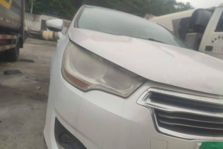 Used Citroen C4L 2015 1.8L Automatic Leading Edition Right Front Headlight
