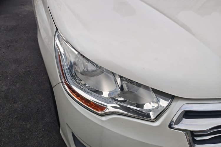 Used Citroen C4L 2015 1.8L Automatic Luxury Edition Right Front Headlight