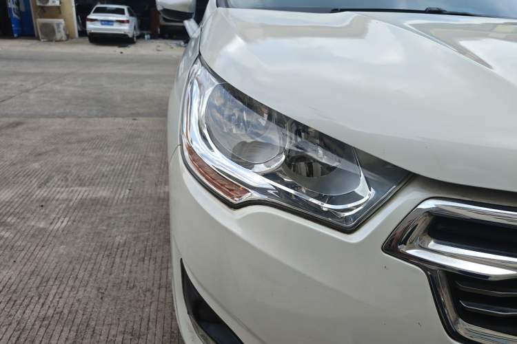 Used Citroen C4L 2015 1.8L Automatic Prestige Edition Right Front Headlight
